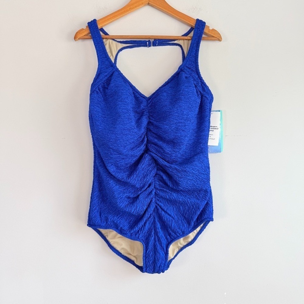 Penbrooke Krinkle One Piece Swimsuit 20W‎ Beach Tummy Control